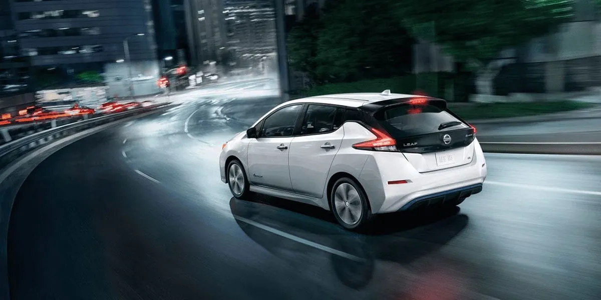 Nissan Leaf Photo